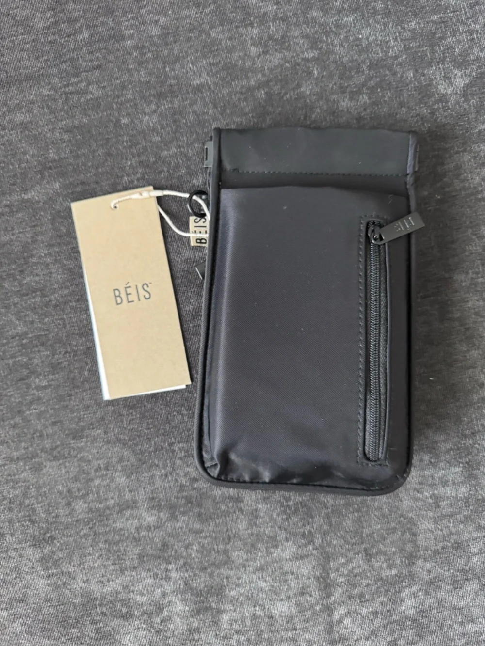 BÉIS The ID Crossbody Bag